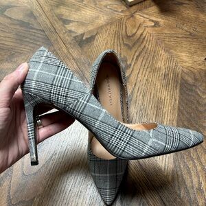 Grey plaid heels